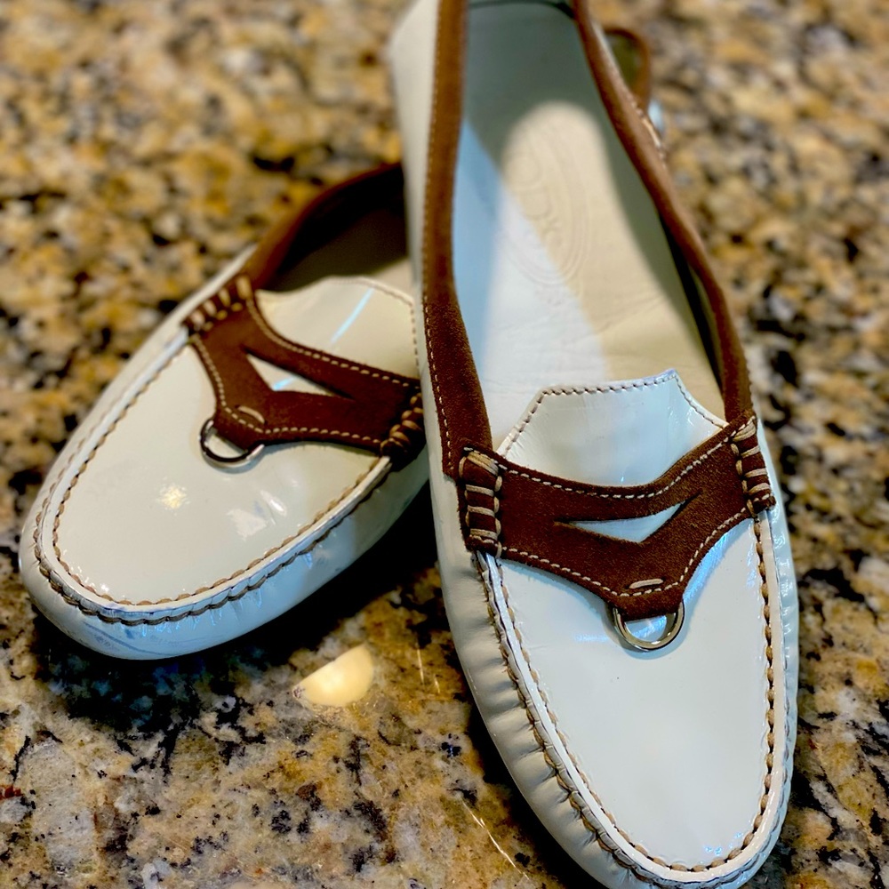 Tod's White Leather Driving Shoe Loafers EUC